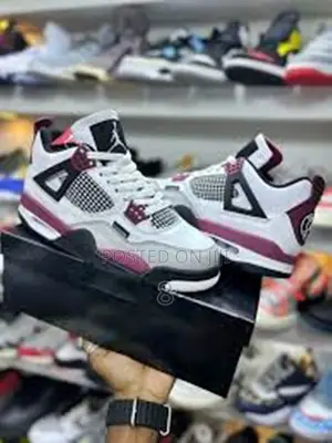 Air Jordan 4 Classic Build – Strong Grip Sole
