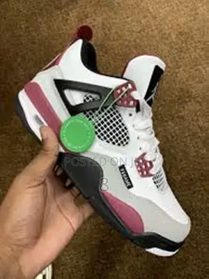 Air Jordan 4 Classic Build – Strong Grip Sole