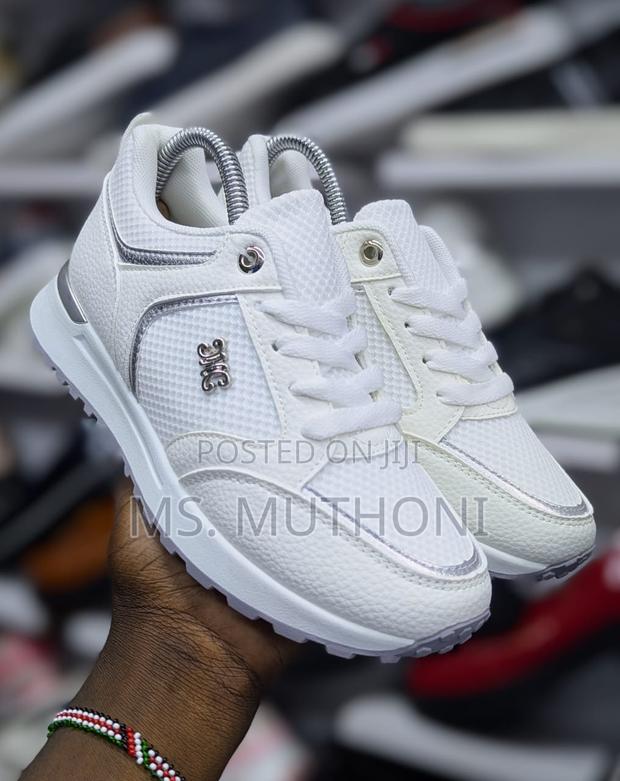 Ladies Fashion Sneakers Size 36-41 - thumbnail 2