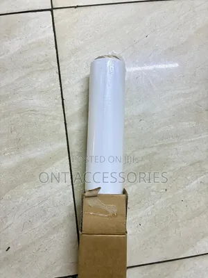White Seamless Paper