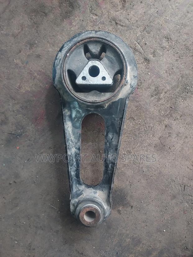Rear Gear Mount Nissan Note/March New Model - thumbnail 2