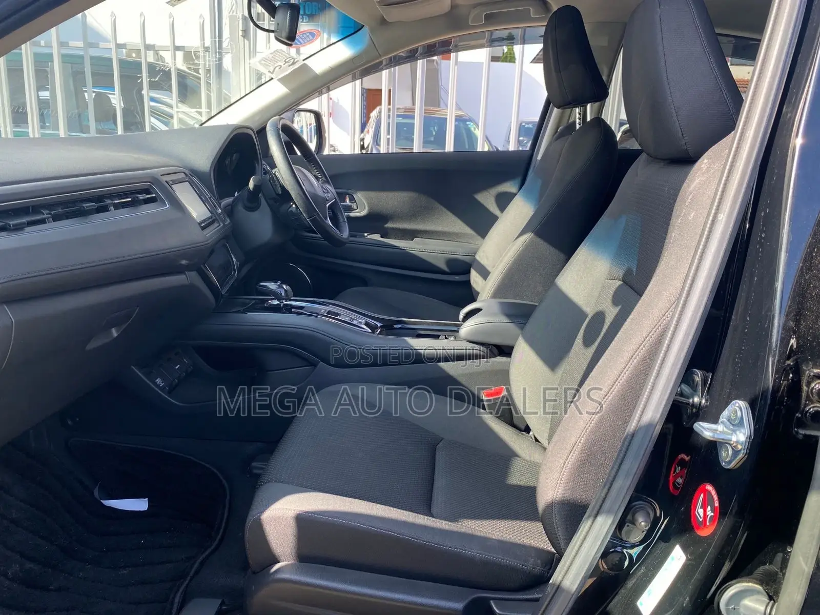 Honda Vezel 2018 Black
