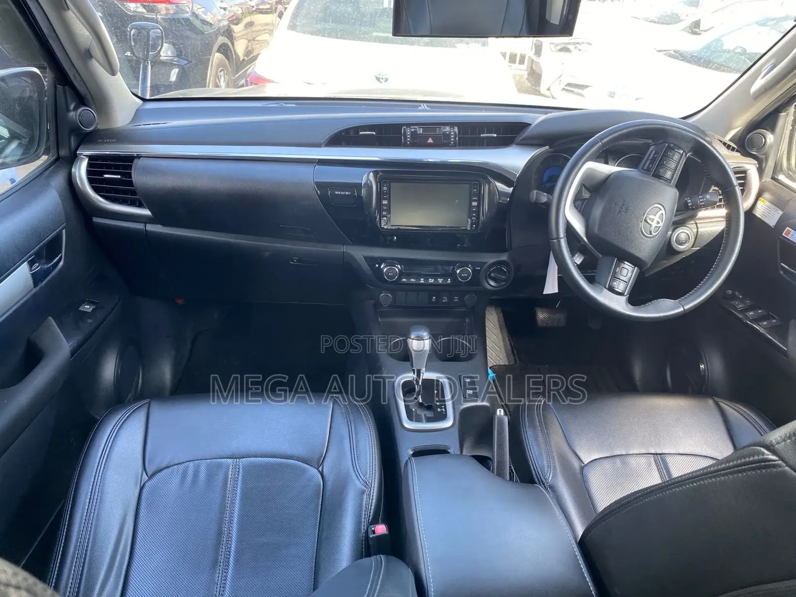 Toyota Hilux 2019 Black
