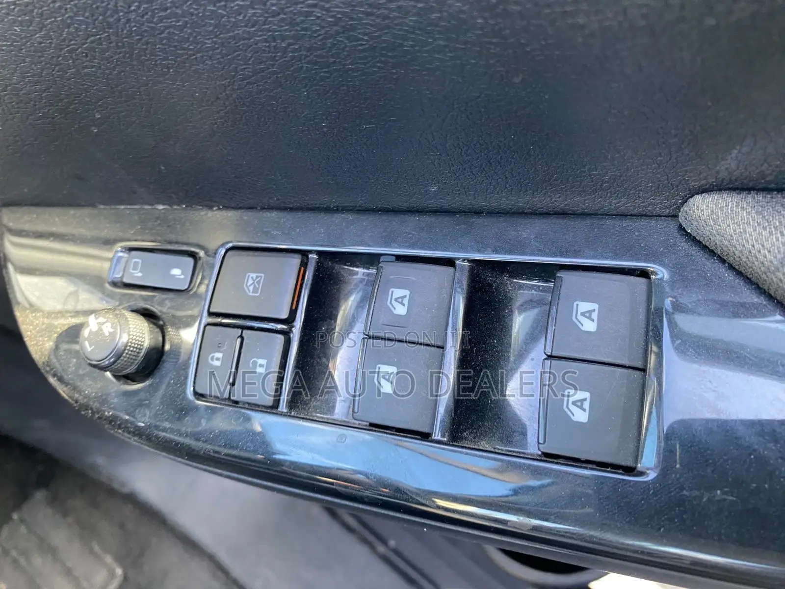 Toyota Hilux 2019 Black