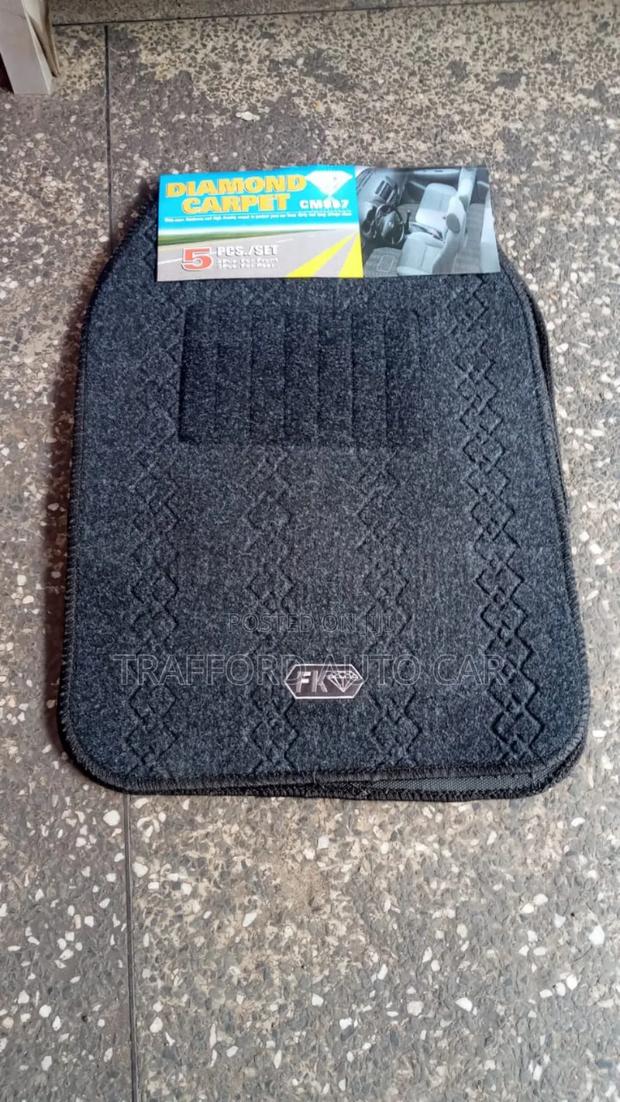 Black Car Woolen Matts - main view