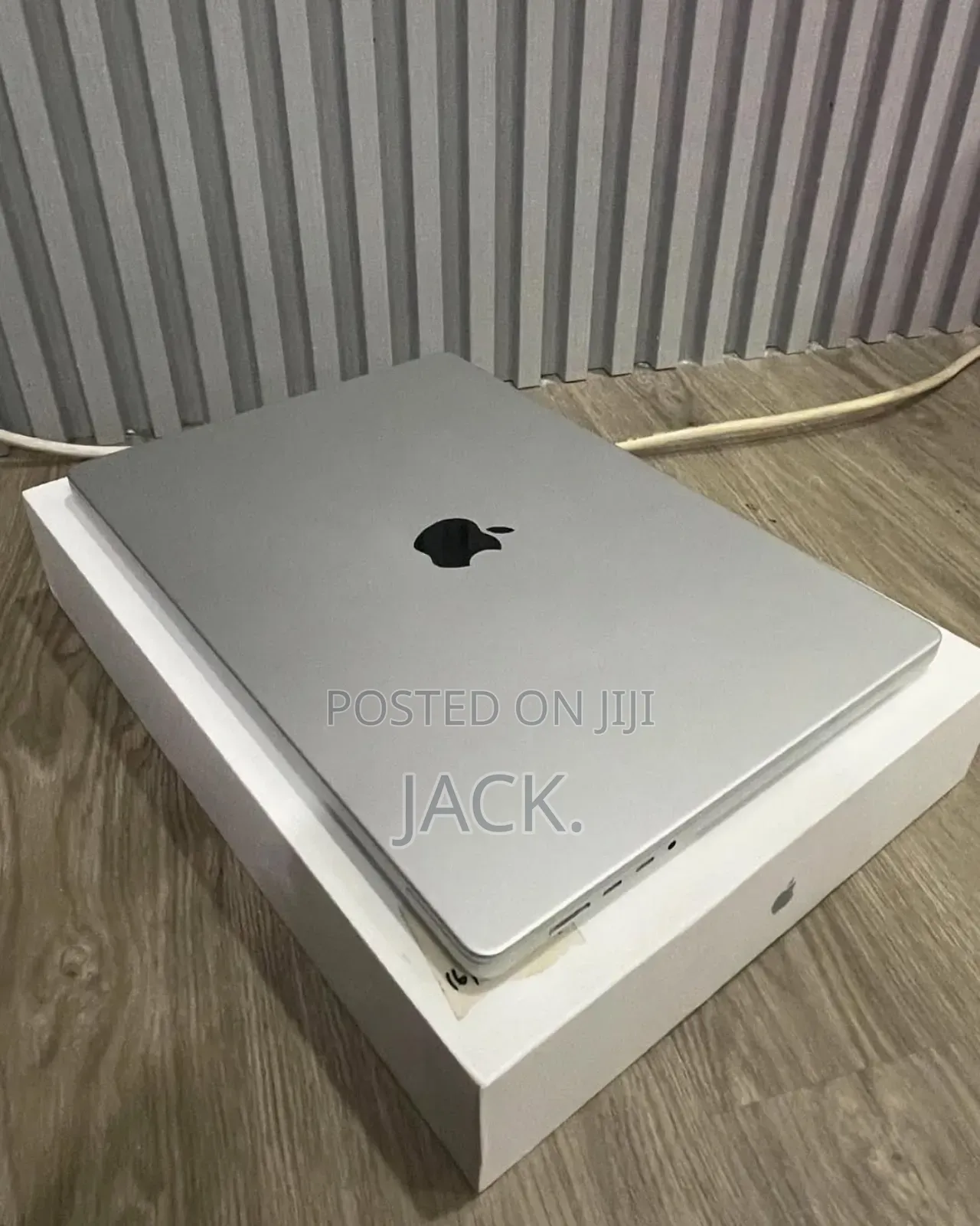 Laptop Apple MacBook Pro M1 16GB Apple M1 Pro SSD 512GB