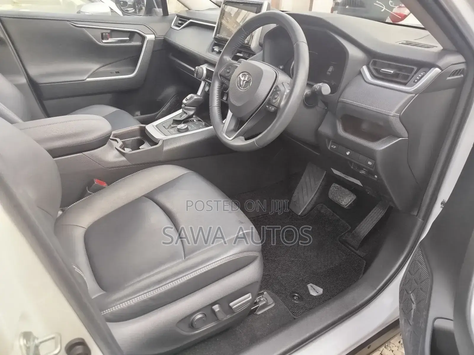 Toyota RAV4 2019 White