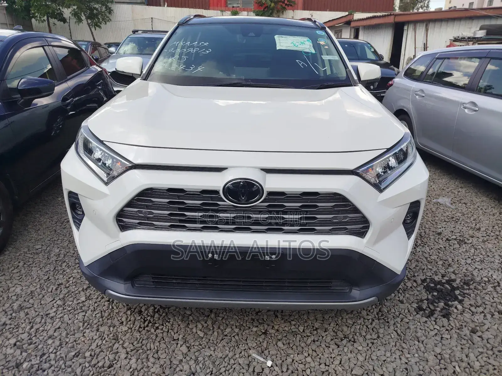 Toyota RAV4 2019 White