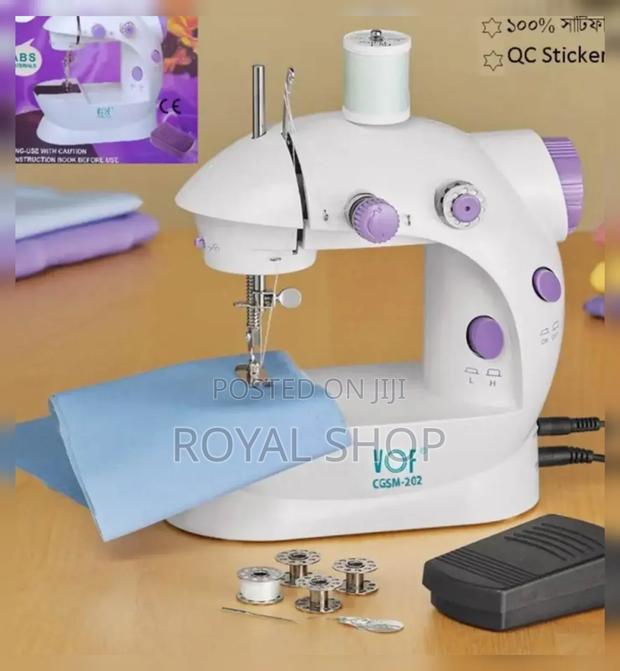 Mini Sewing Machine - main view