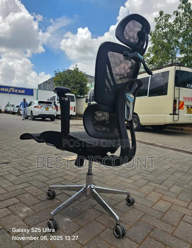 Ergonomic Office Chairs - thumbnail 2