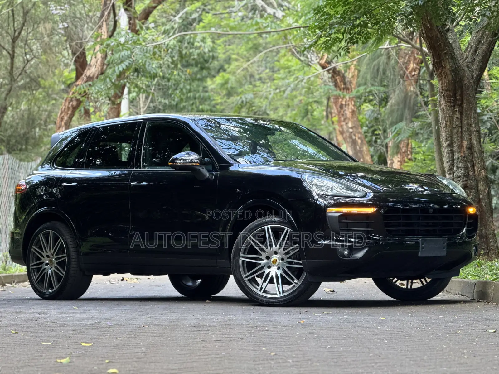 Porsche Cayenne Platinum Edition AWD 2018 Black