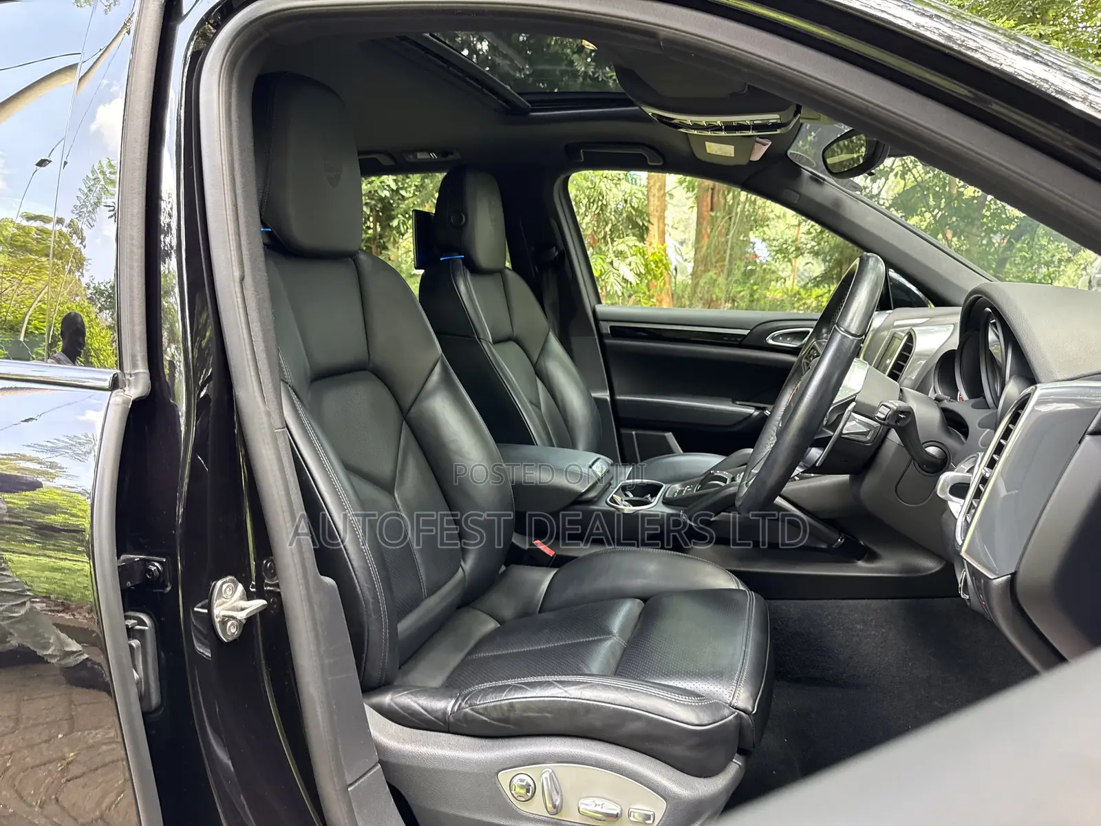 Porsche Cayenne Platinum Edition AWD 2018 Black
