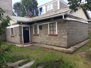 2bdrm House in Rare, Nakuru Town East for sale