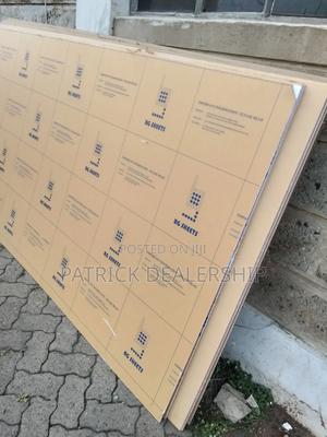 Polythene Perspex - thumbnail 2