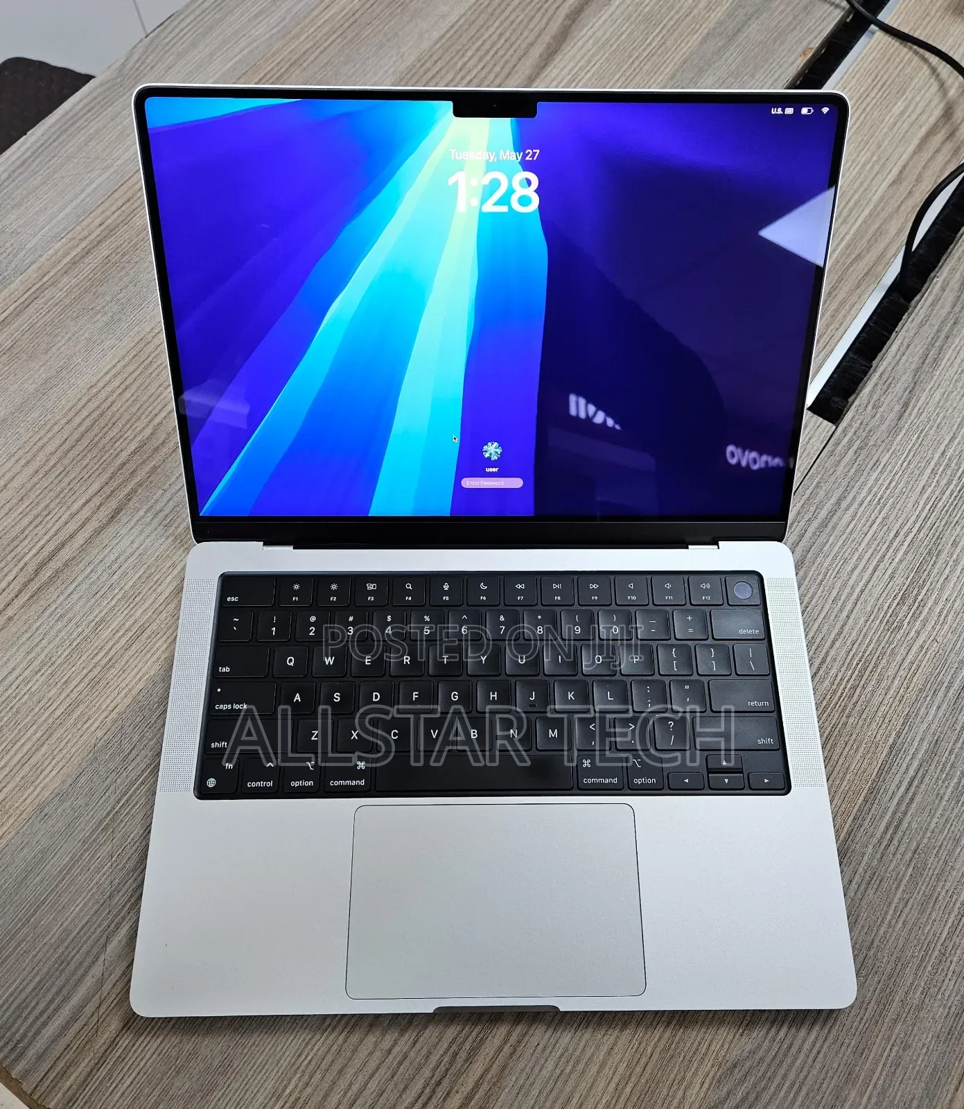 Laptop Apple MacBook Pro 2021 M1 16GB Apple M1 SSD 512GB