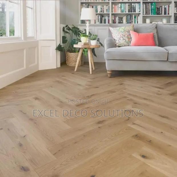 SPC Flooring in Herringbone Style