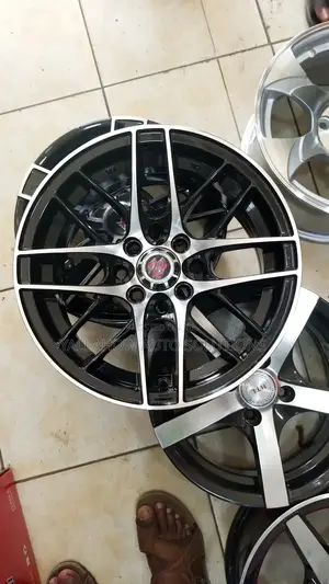14 Inch Unique Rims | Stylish, Durable High-Performance Wheels