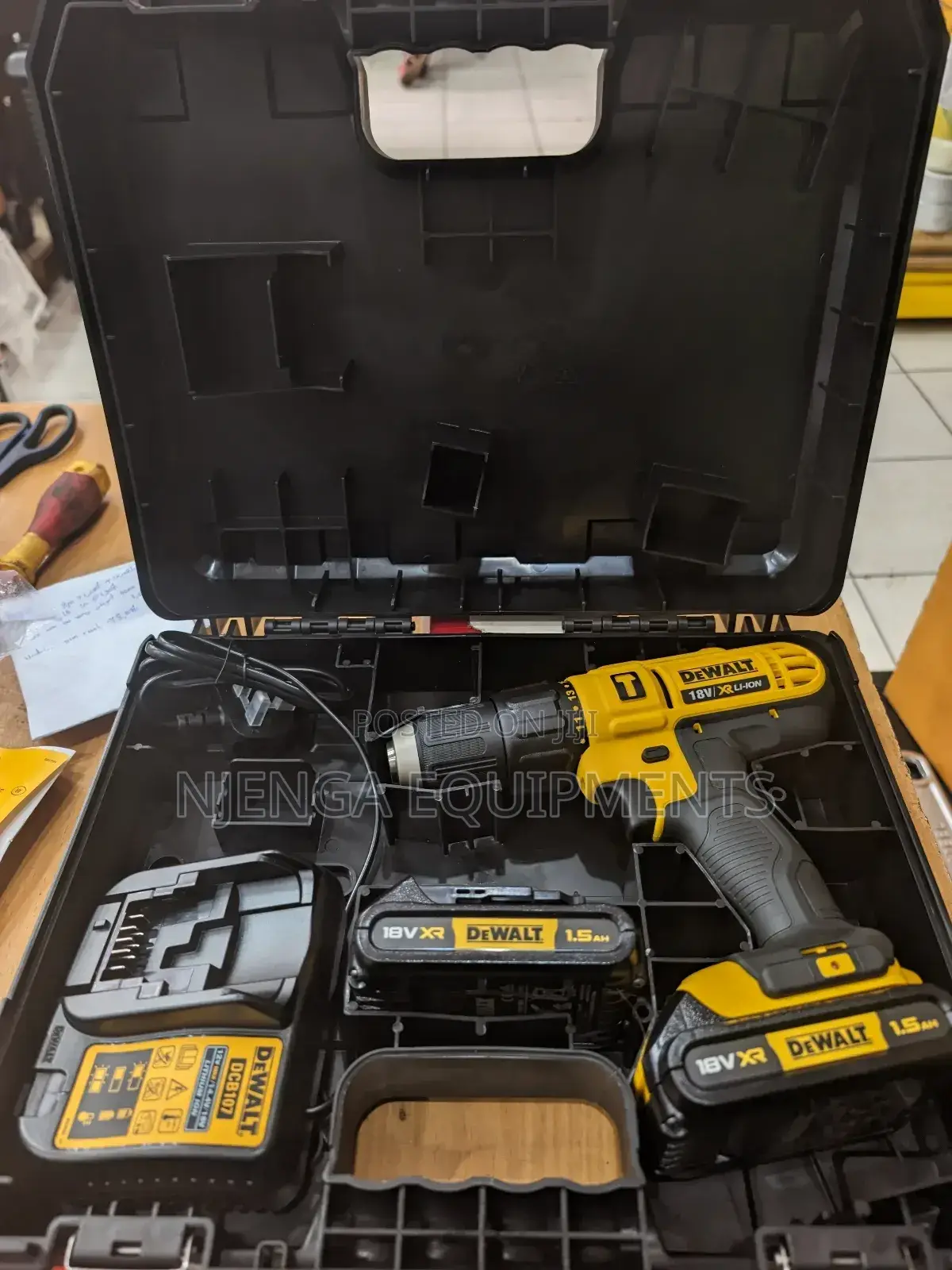 Dcd771s2-B5 18v Li-Ion Drill Driver Dewalt