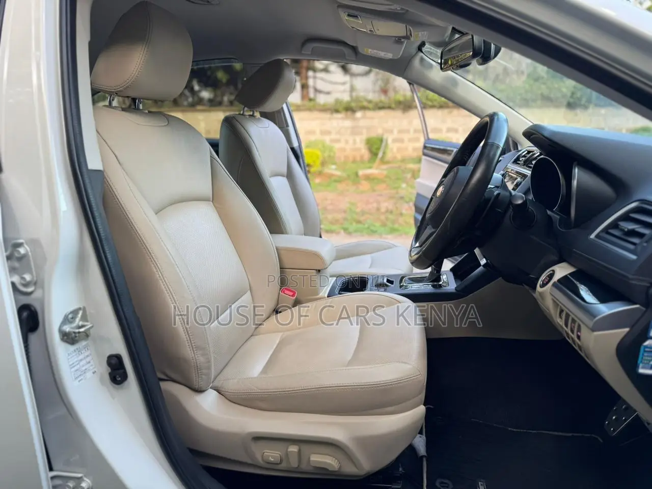 Subaru Legacy 2019 White