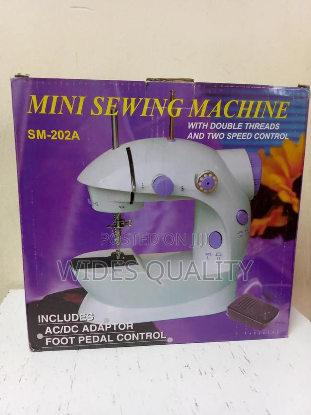 Mini Sewing Machine.Portable Machine - thumbnail 3