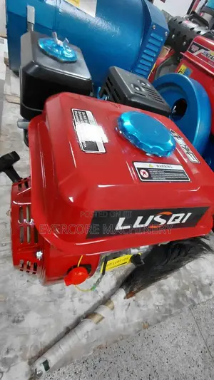 7.5hp Petrol Powered Engine With Pulley.