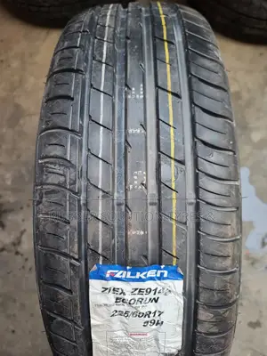 225/60r17 Falken Tyres 99 H