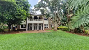 4-Bedroom With DSQ and Other 2 Room