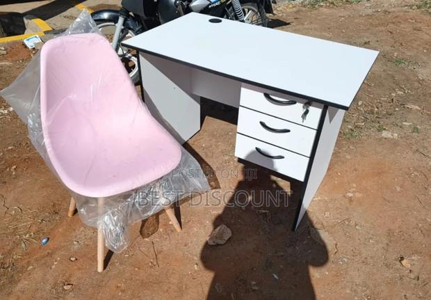 Office Desk With Eames Chair - main view
