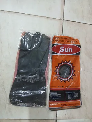 Black Chemical Handling Gloves In Nairobi