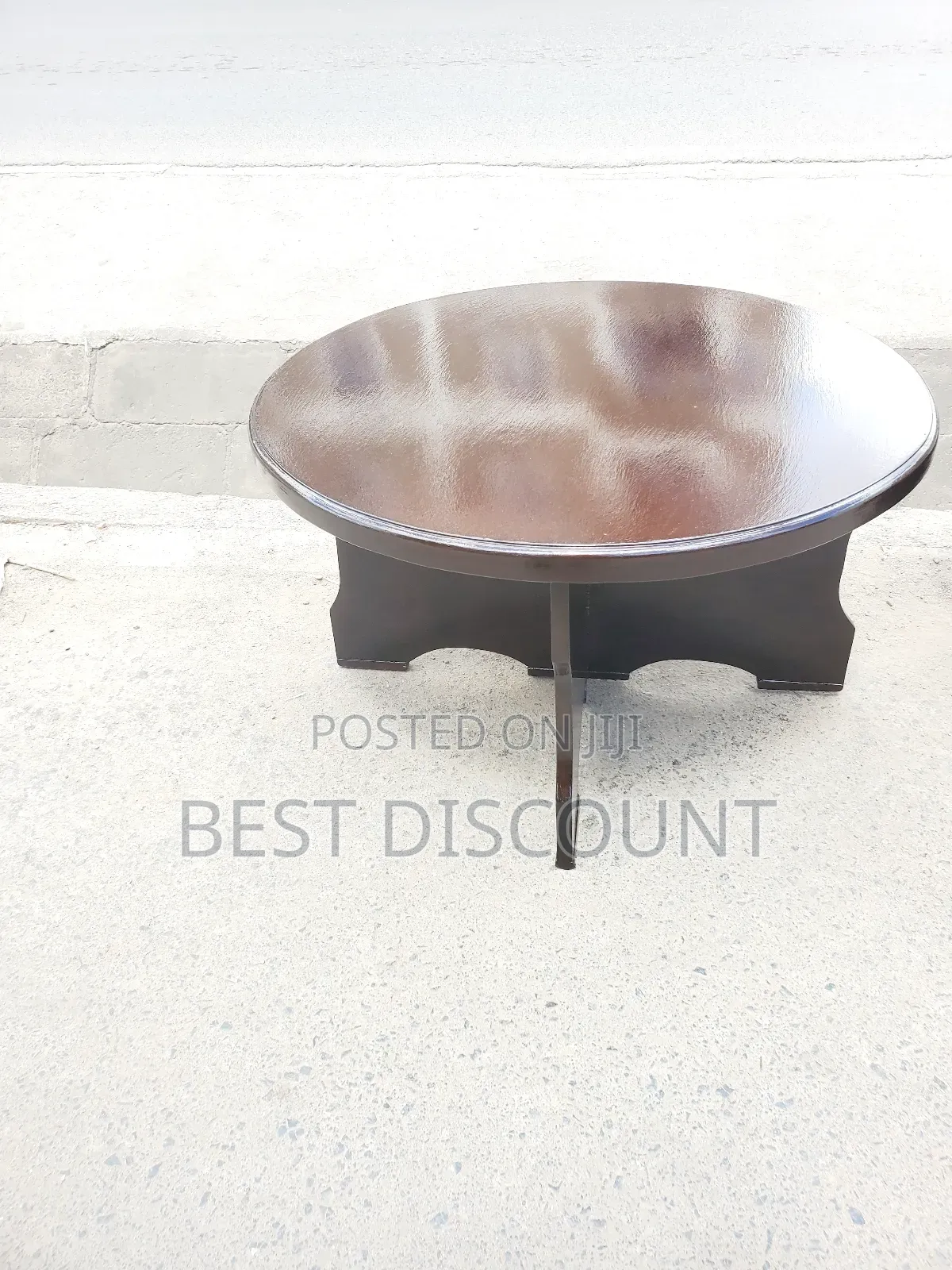 Round Coffe Tables