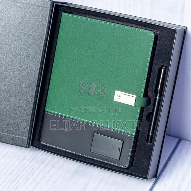 Advanced Smart A5 Notebook Portfolio, With Pendrive, Wireless Charging - main view