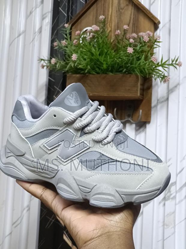 Trendy Kids Sneakers Sizes 25-36 - thumbnail 6