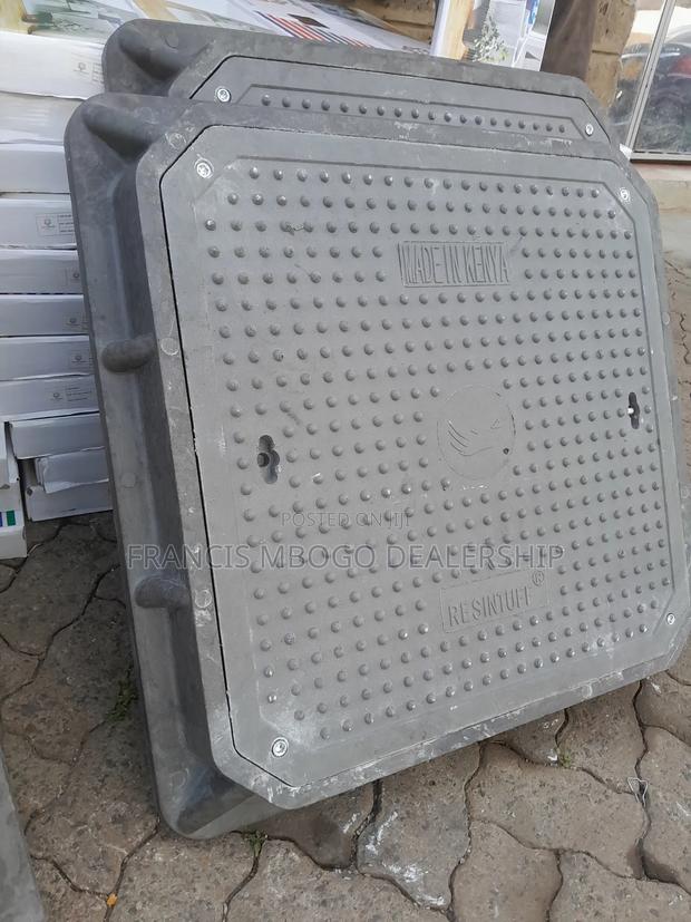 Heavy Locable Manhole Cover - thumbnail 2