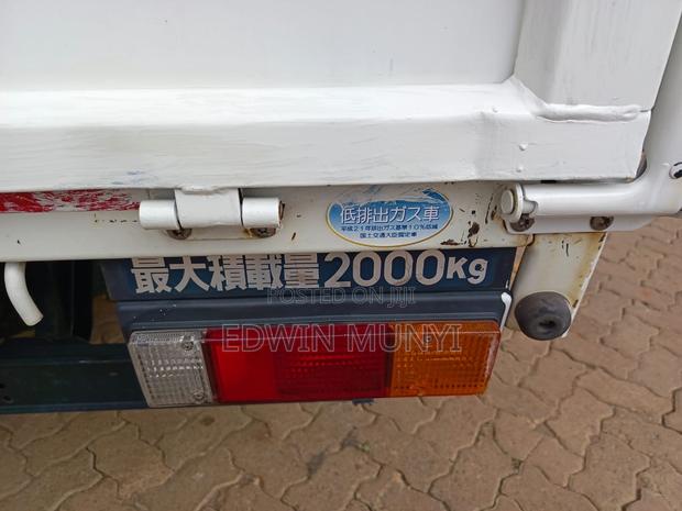 Selling Mitsubishi Canter 2018 White - thumbnail 11