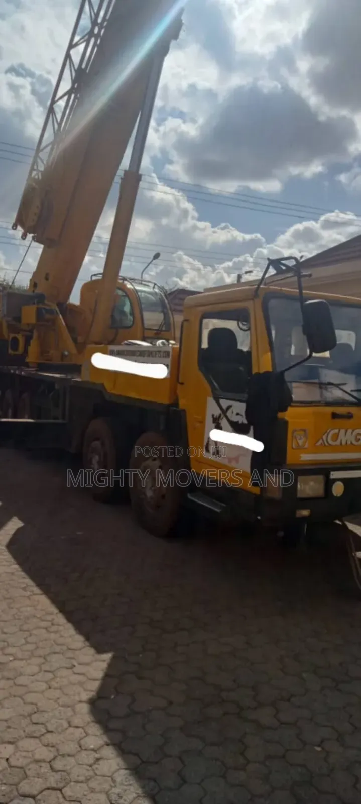 Crane for Hoisting Services Are Readily Available