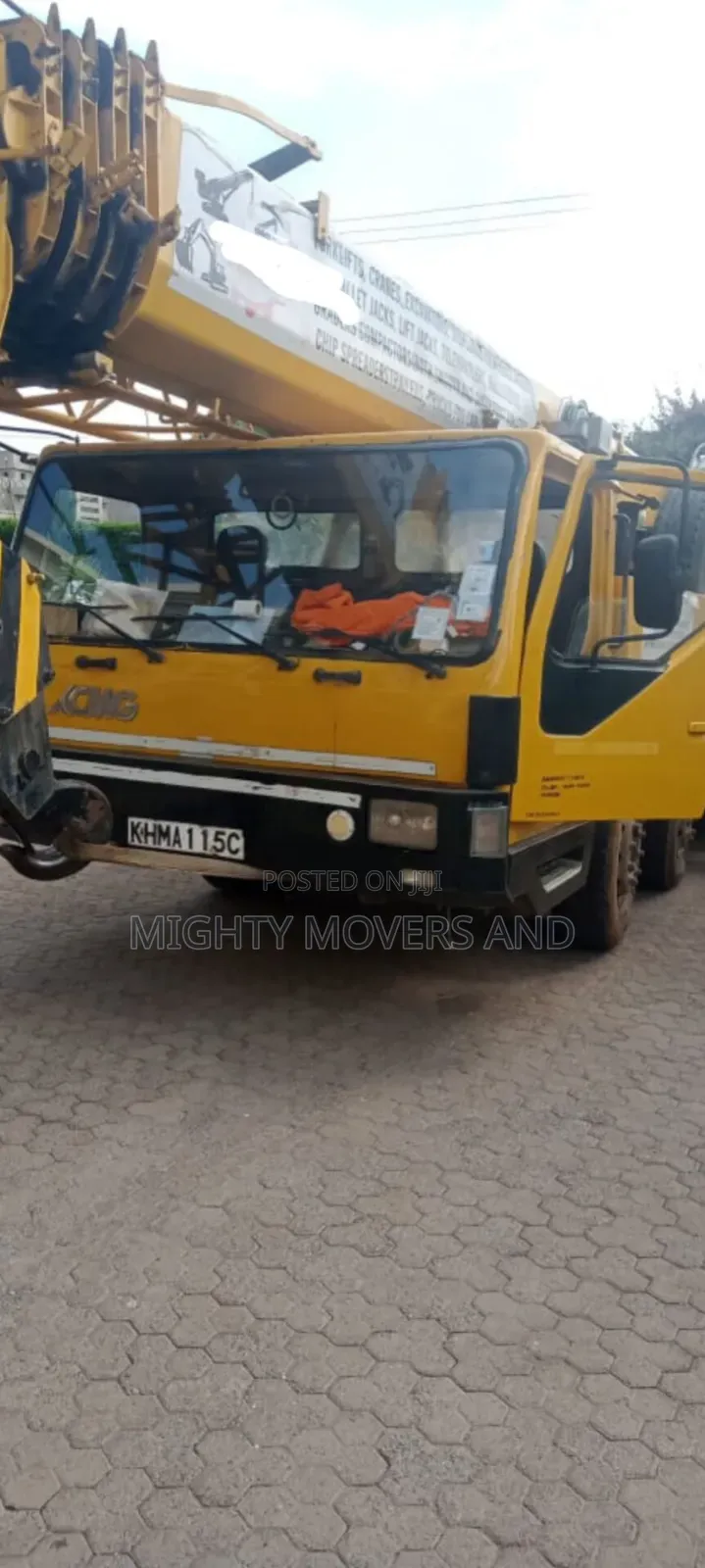Crane for Hoisting Services Are Readily Available