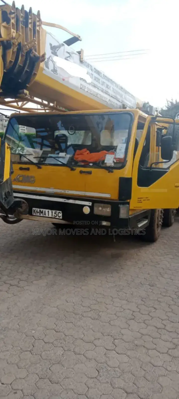 Crane for Hoisting Services Are Readily Available