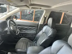 Mitsubishi Outlander 2019 Black