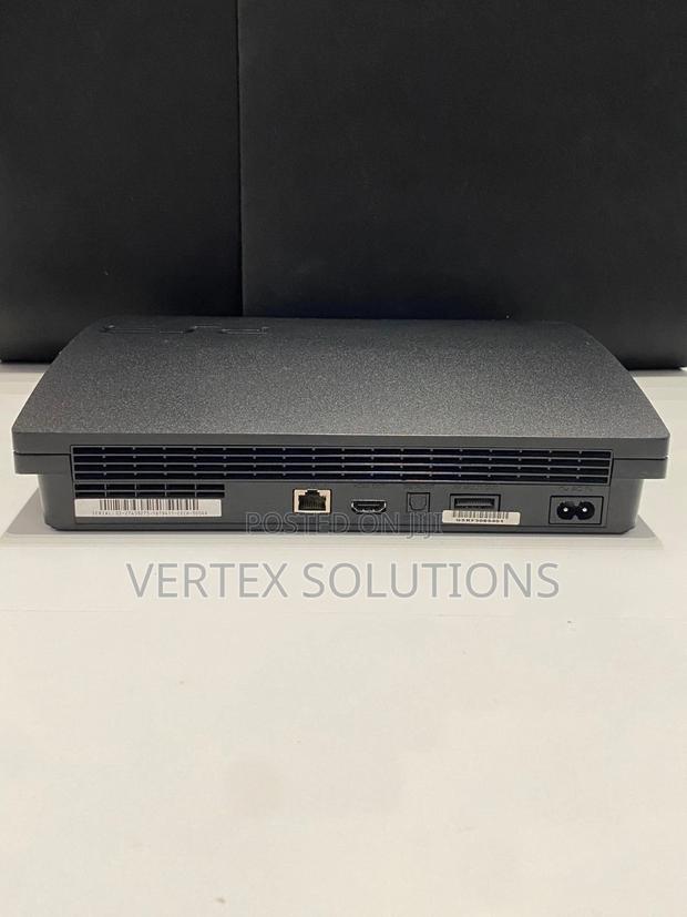 Play Station 3 - thumbnail 3