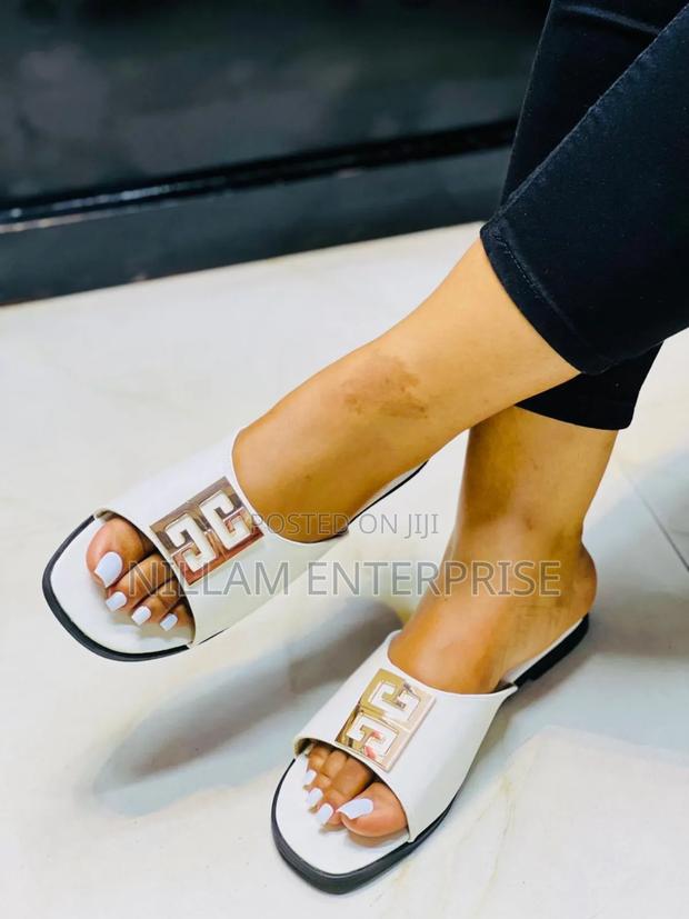 Designer Sandles - thumbnail 3