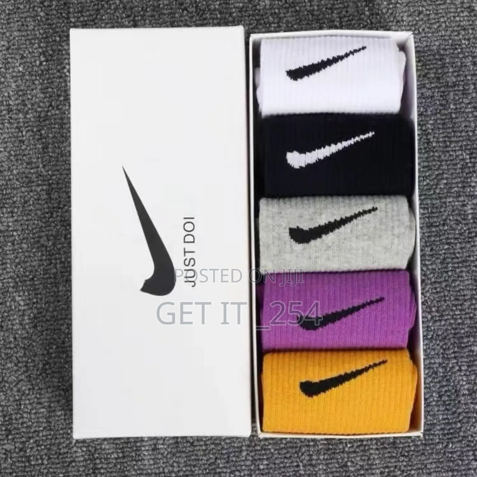 *5pairs Tube Nike Cotton Socks Pack*

♦ Size: Free Size