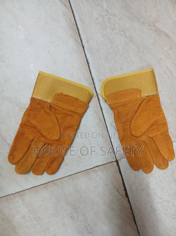 Short Heavy-duty Gloves - thumbnail 2