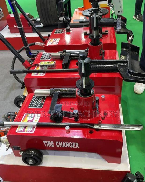 Heavu Duty Small Electric Tyre Changer Machine. - main view