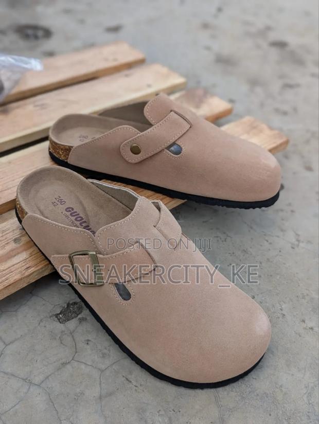Leather/Suede Clogs - thumbnail 6