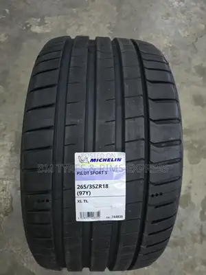 265/35 R18 Michelin Tyres (Pilot Sort)