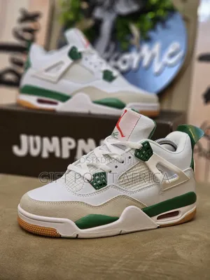 Nike Sb X Air Jordan 4 Retro Sp "Pine Green" Sneaker.