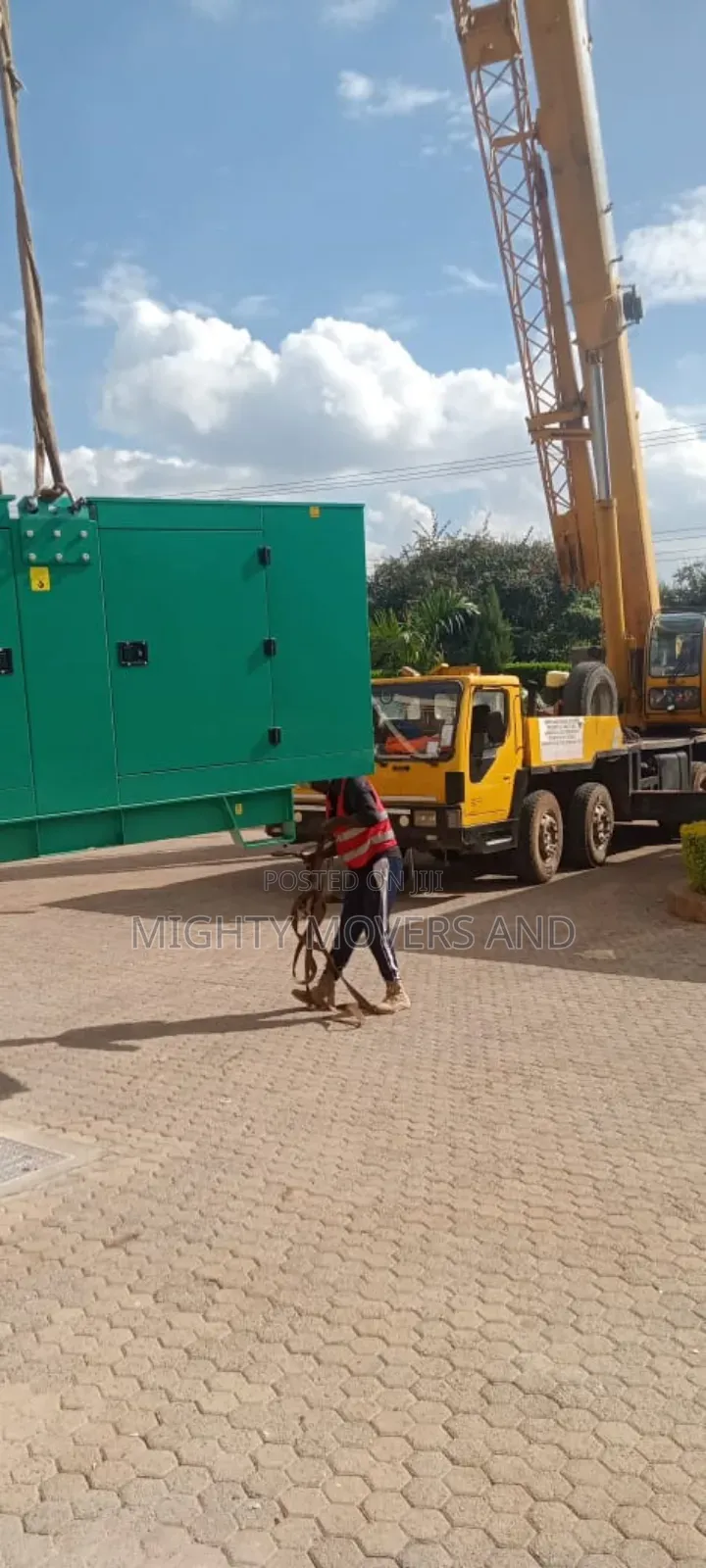 Crane for Hoisting and Logistics Services Are at Hand