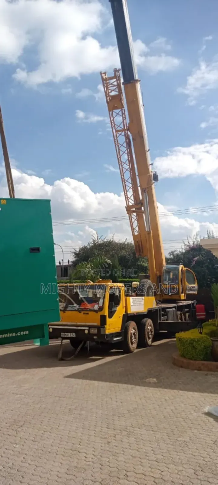 Crane for Hoisting and Logistics Services Are at Hand