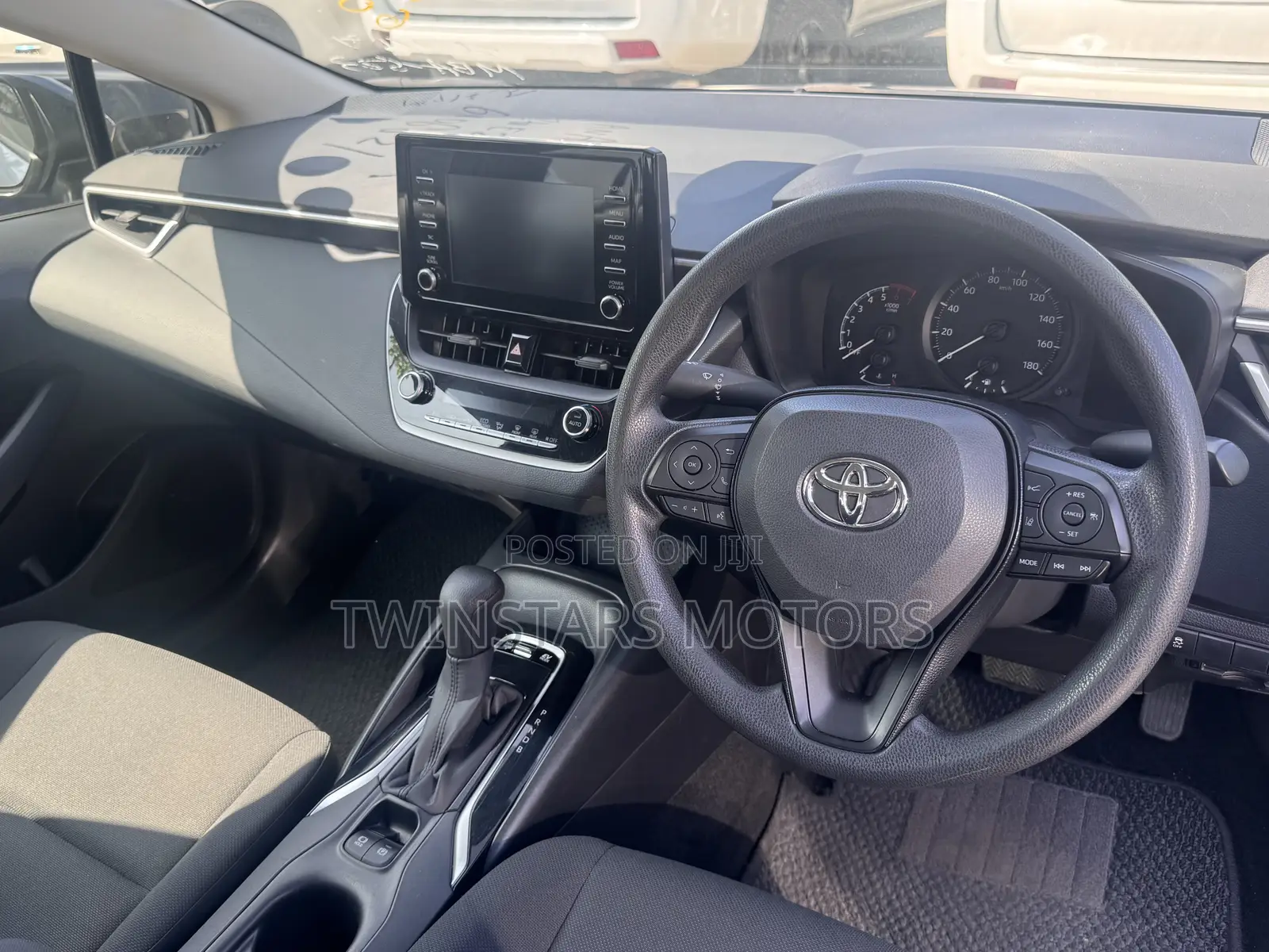Toyota Corolla Altis 2019 Silver