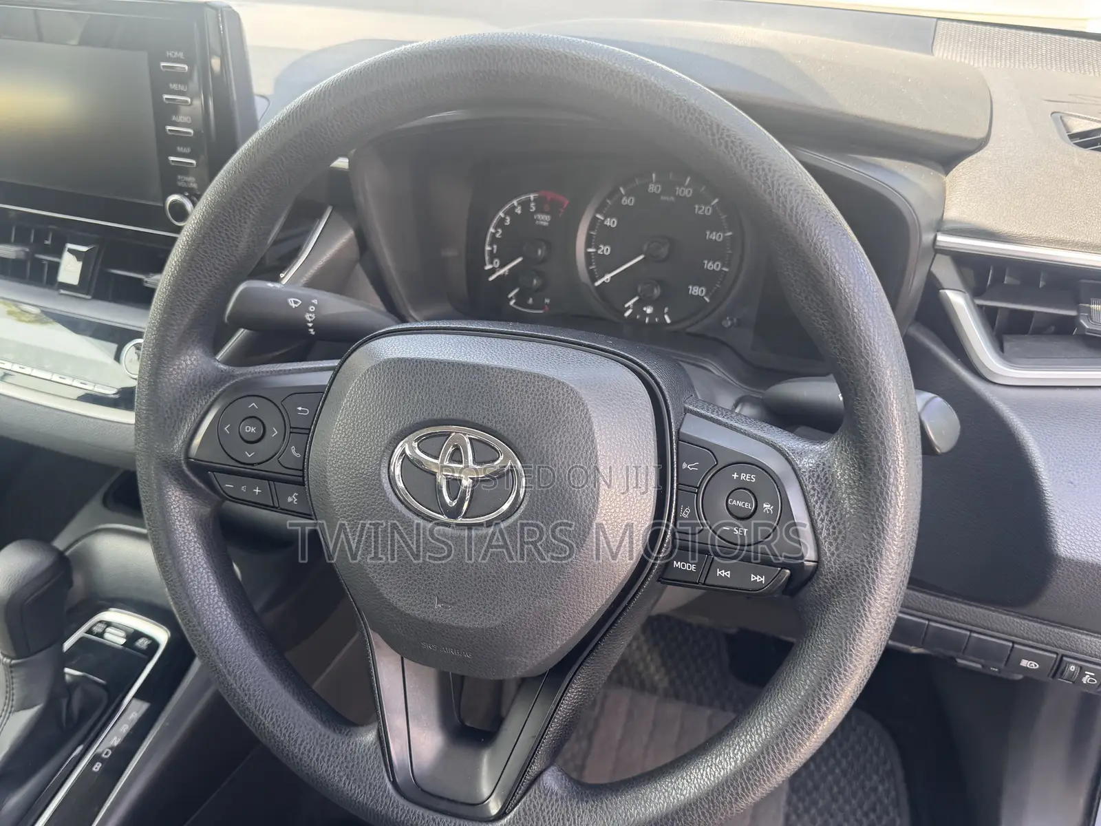 Toyota Corolla Altis 2019 Silver